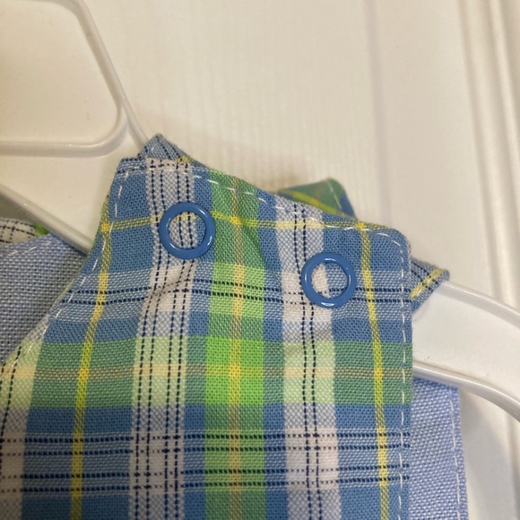 Little Me Plaid Shorts and Sleeveless Onesie 9 months - Picture 10 of 16